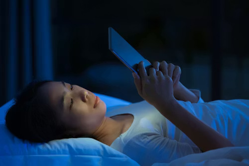 reduce screens before bed